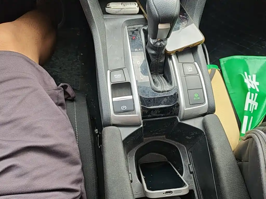 Honda Civic — миниатюра 14
