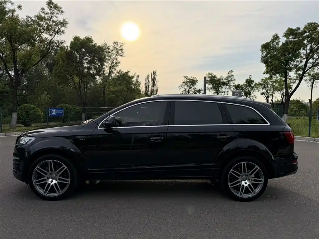 Audi Q7 2015 40 TFSI