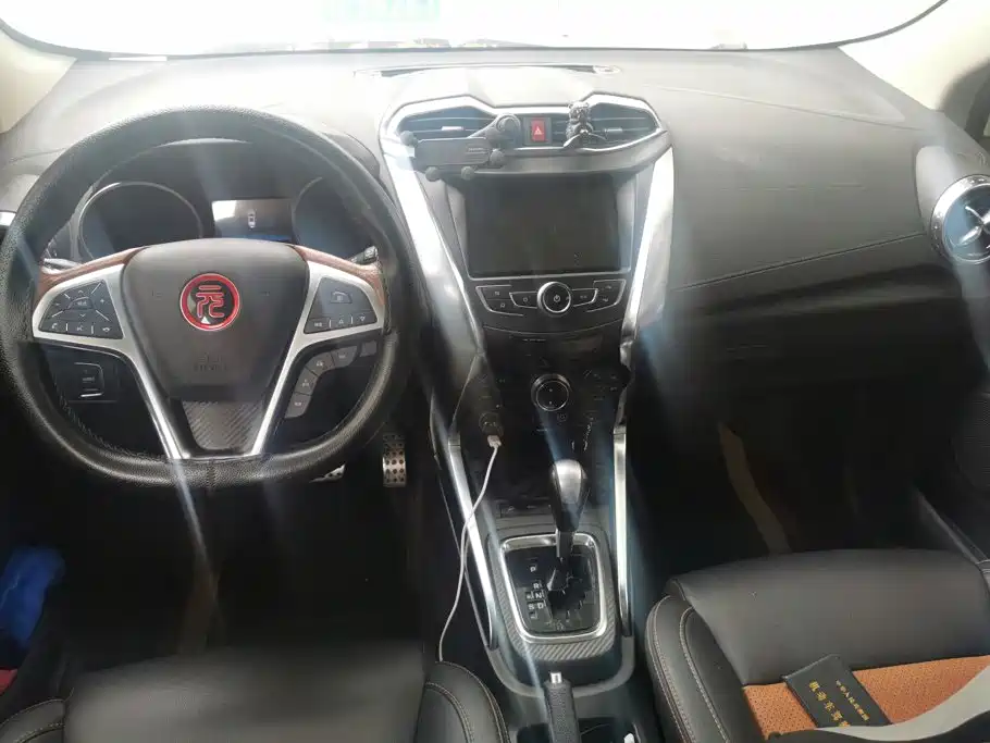 BYD Yuan — миниатюра 11