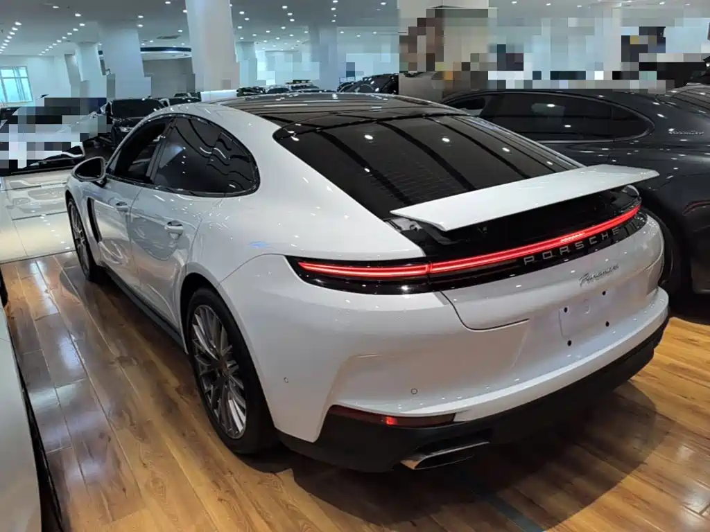 Porsche Panamera — миниатюра 5