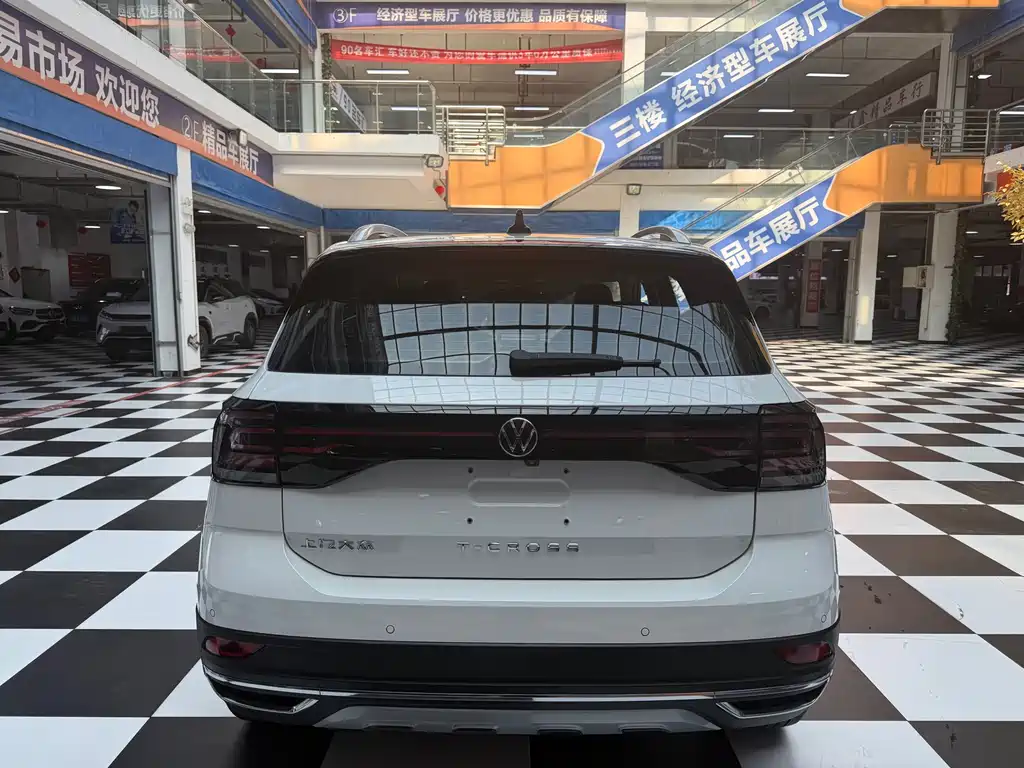 Volkswagen T-Cross — миниатюра 5