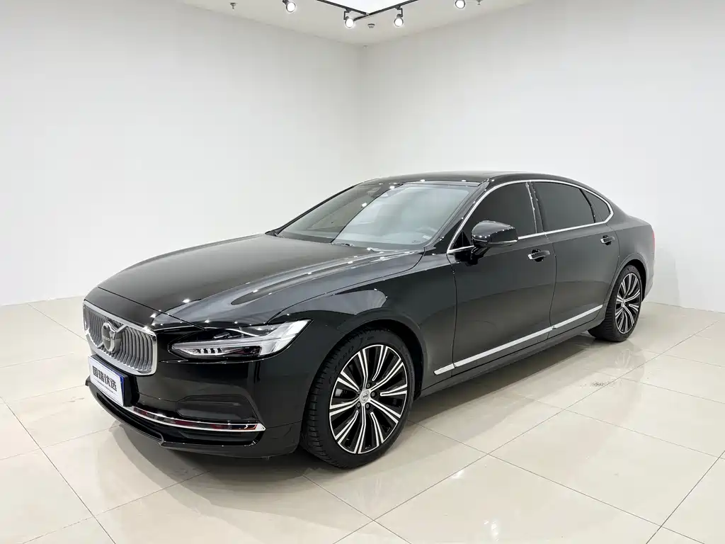 Volvo S90 2023