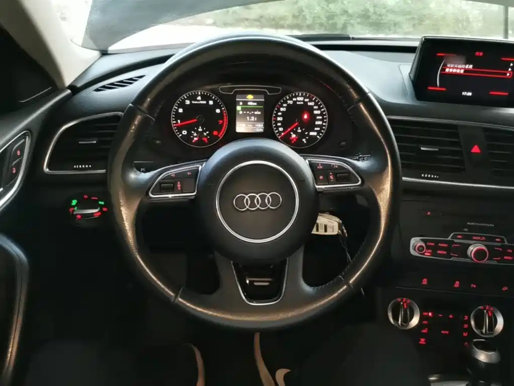 Audi Q3 — миниатюра 11