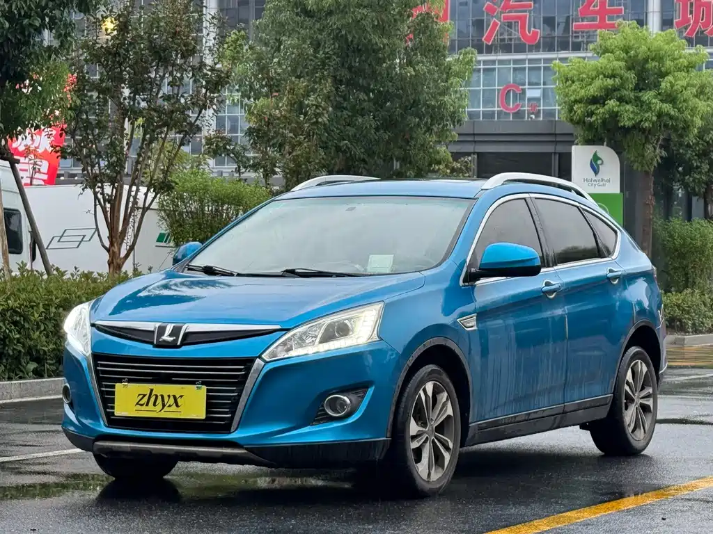 Luxgen U6