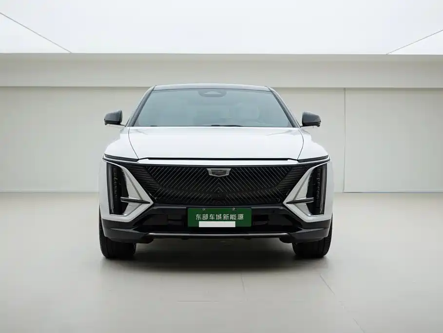 Cadillac Lyriq — миниатюра 2
