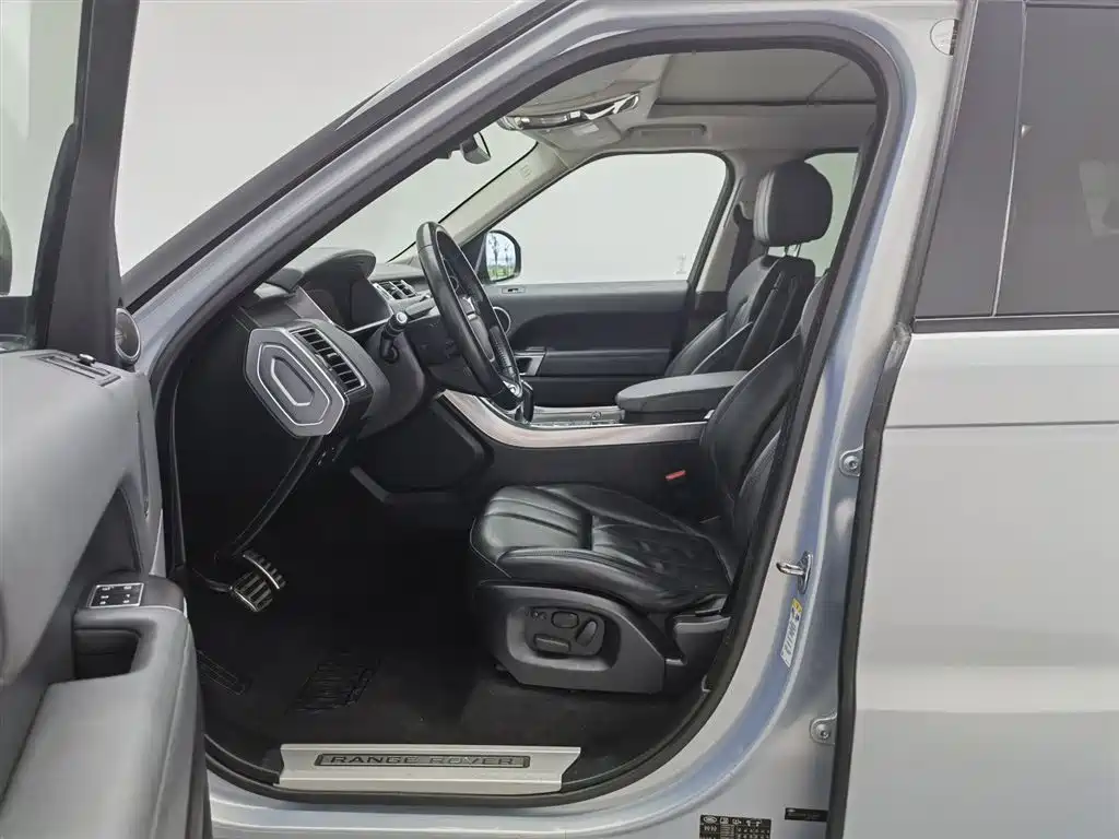 Land Rover Range Rover Sport 2015 3.0 SC V6 HSE DYNAMIC