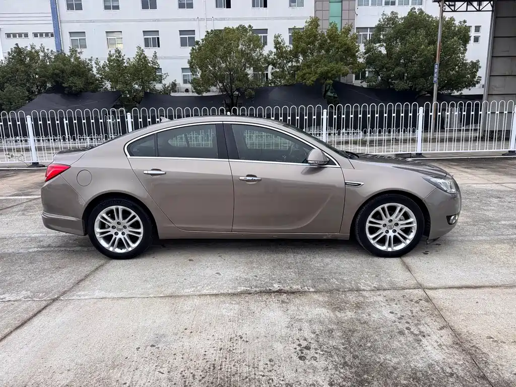Buick Regal — миниатюра 4