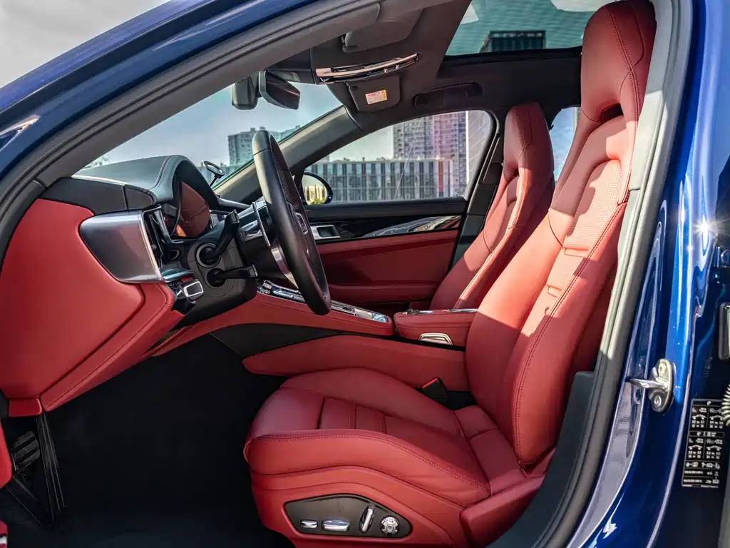 Porsche Panamera — миниатюра 12