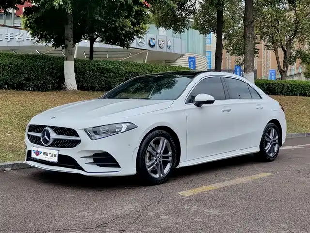 MERCEDES-BENZ A CLASS