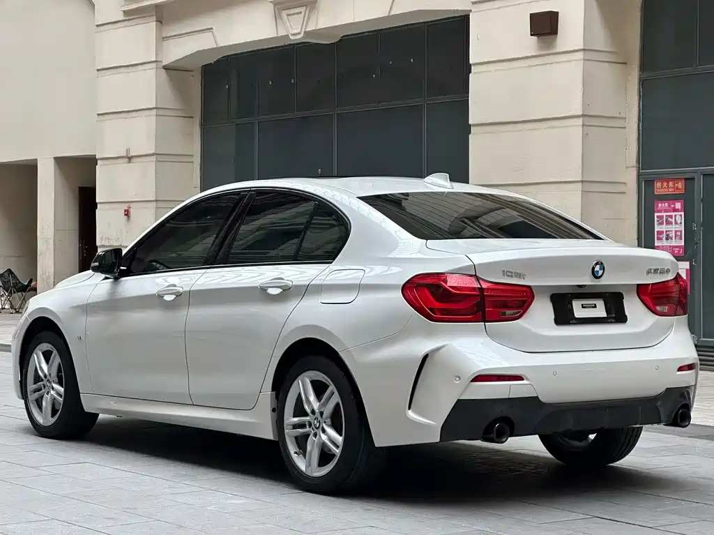 BMW 1 Series — миниатюра 6