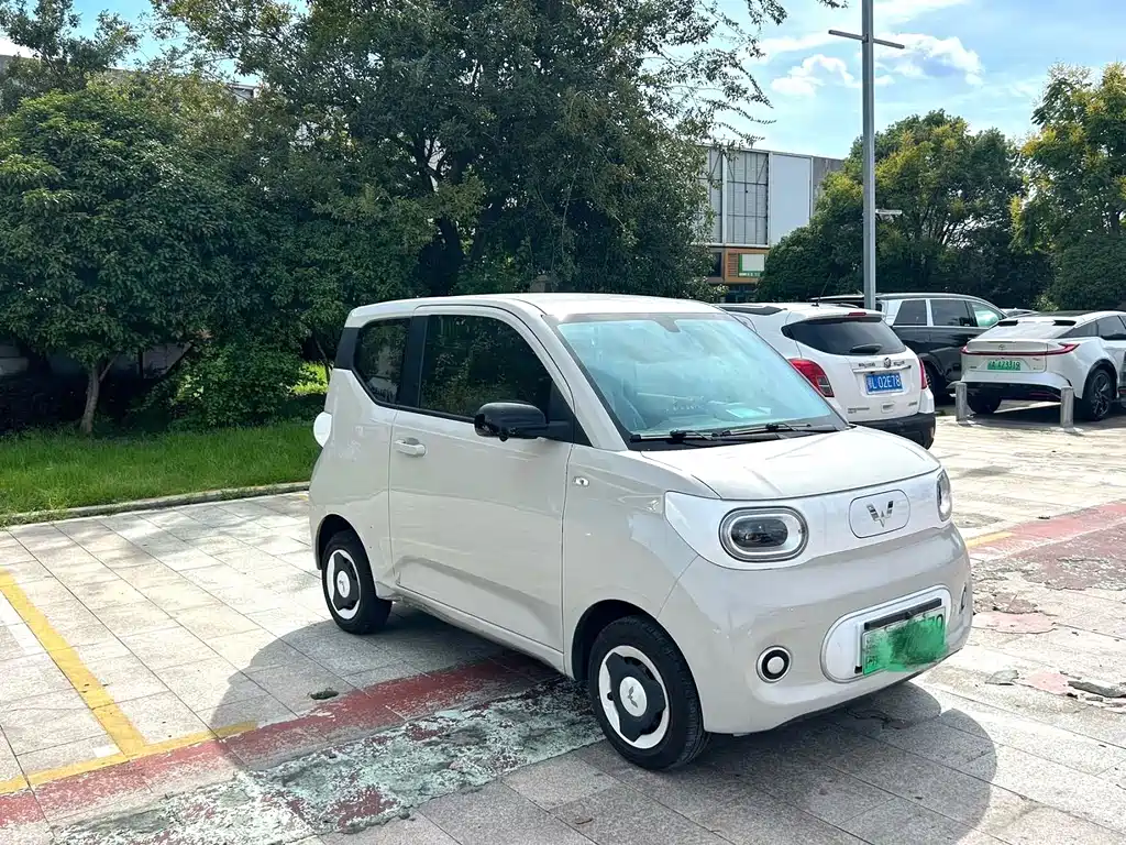 Wuling MINIEV — миниатюра 3