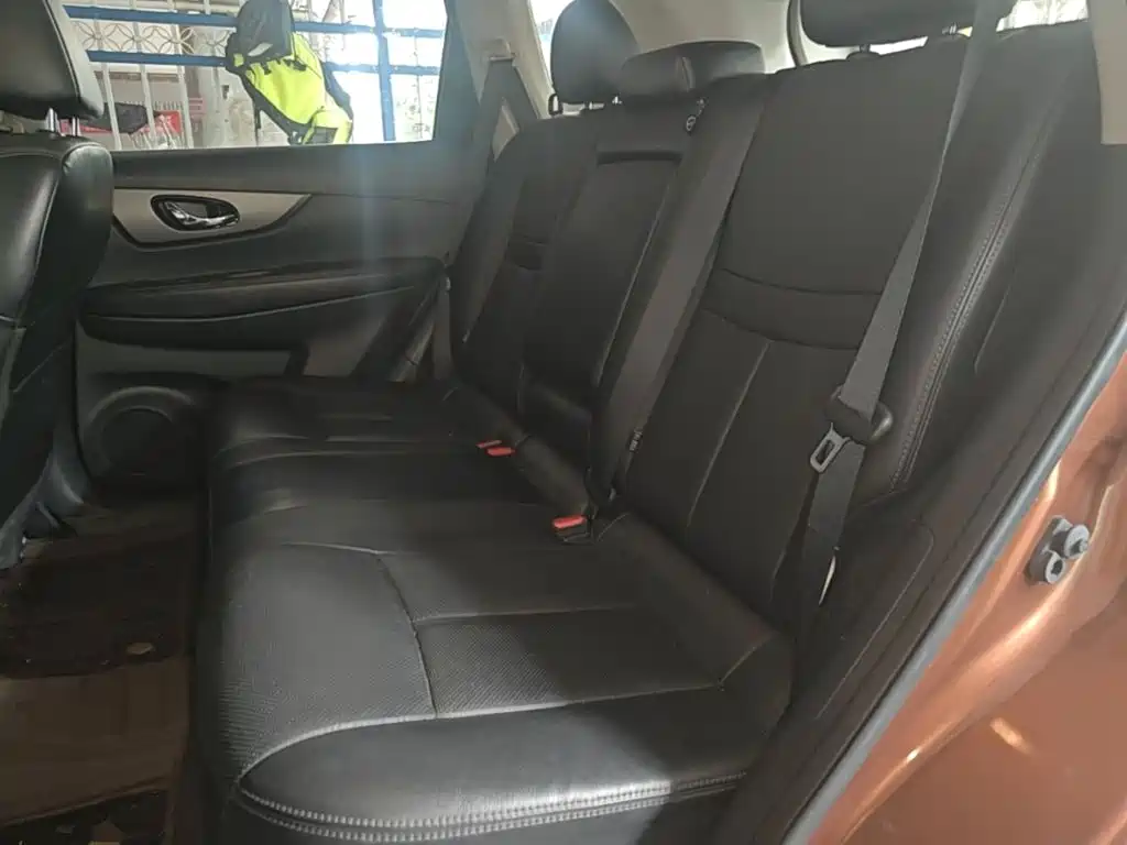 Nissan X-Trail — миниатюра 17
