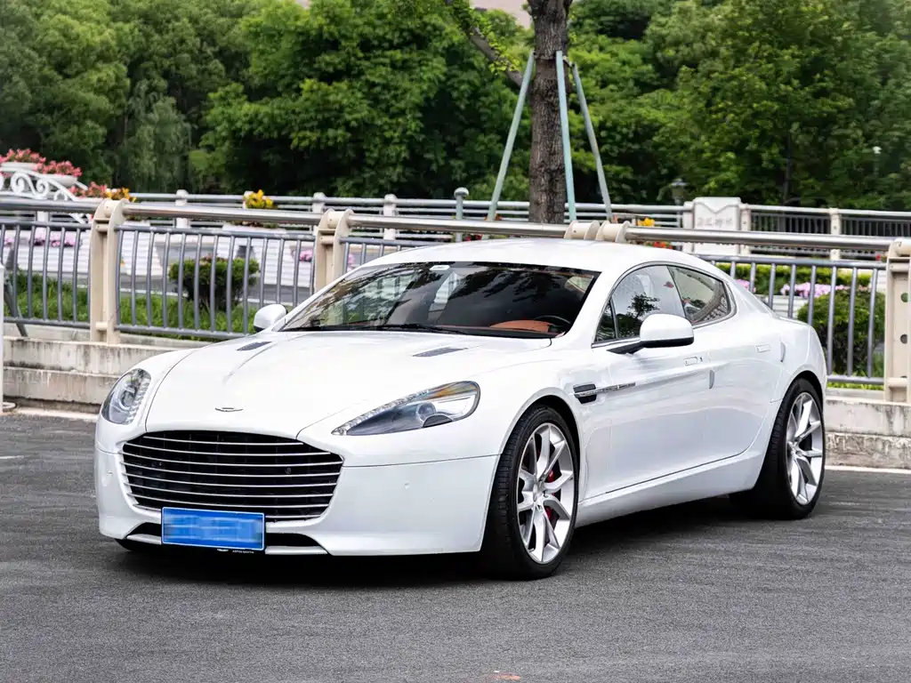 Купить Aston Martin Rapide