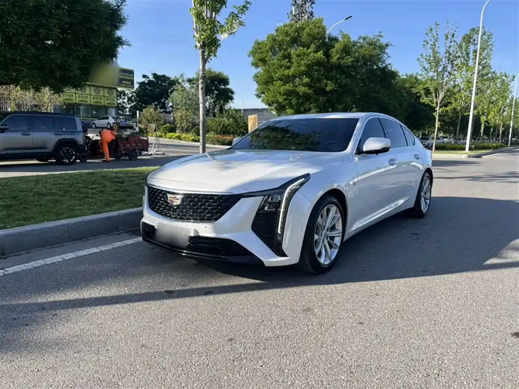 Cadillac CT5 2024