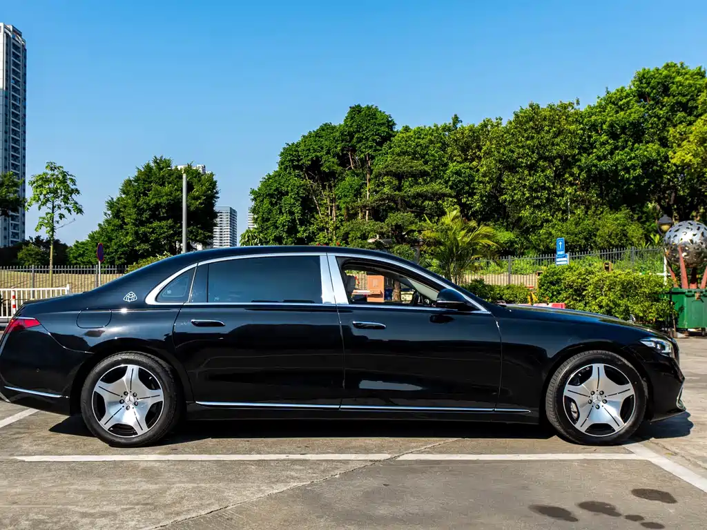 Mercedes-Benz S-Class — миниатюра 2