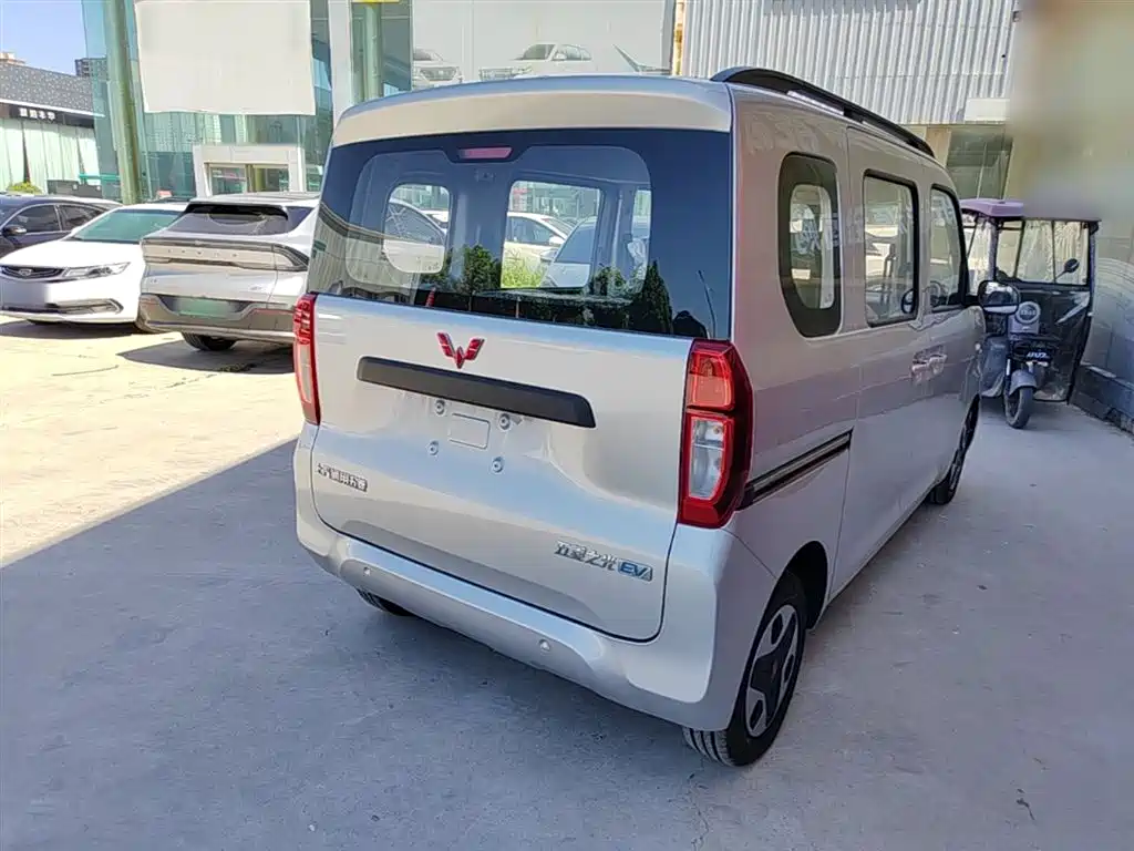 Wuling Sunshine EV 2025 201km Comfort