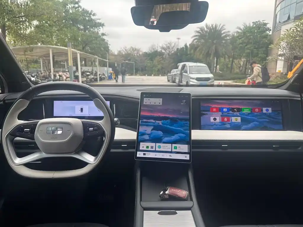 GEELY GALAXY GALAXY L7