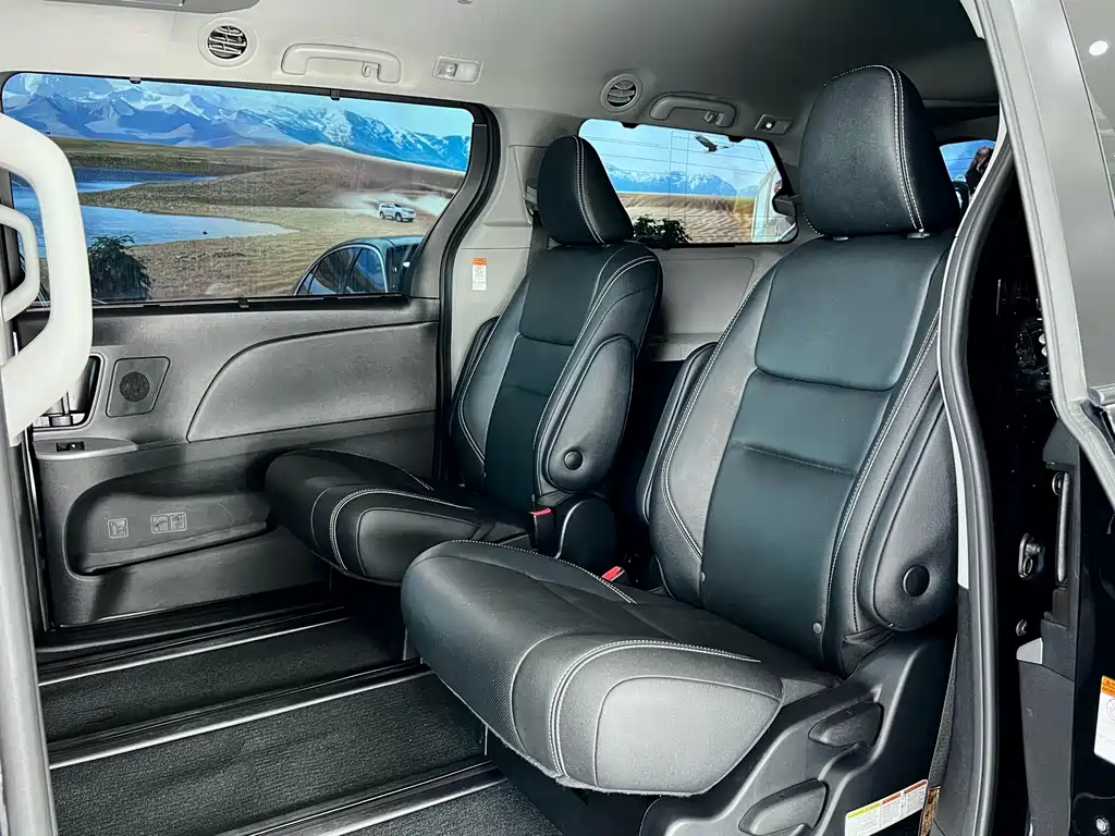 Toyota Sienna 2019 3.5L