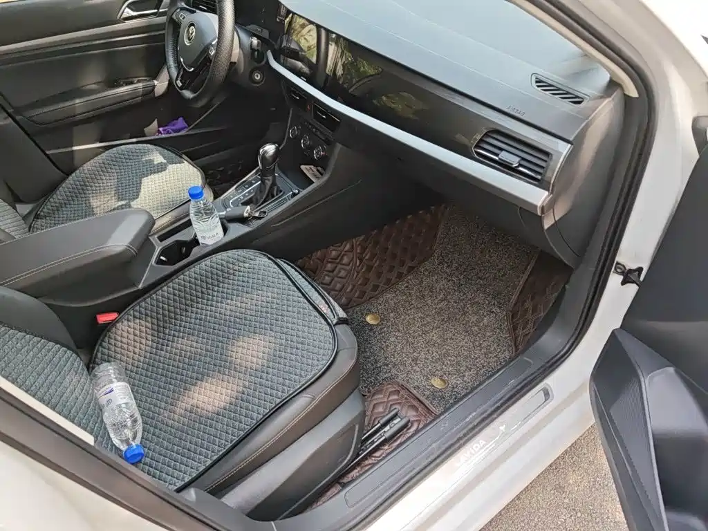 Volkswagen Lavida — миниатюра 19