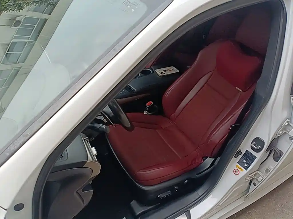 Lexus IS — миниатюра 15