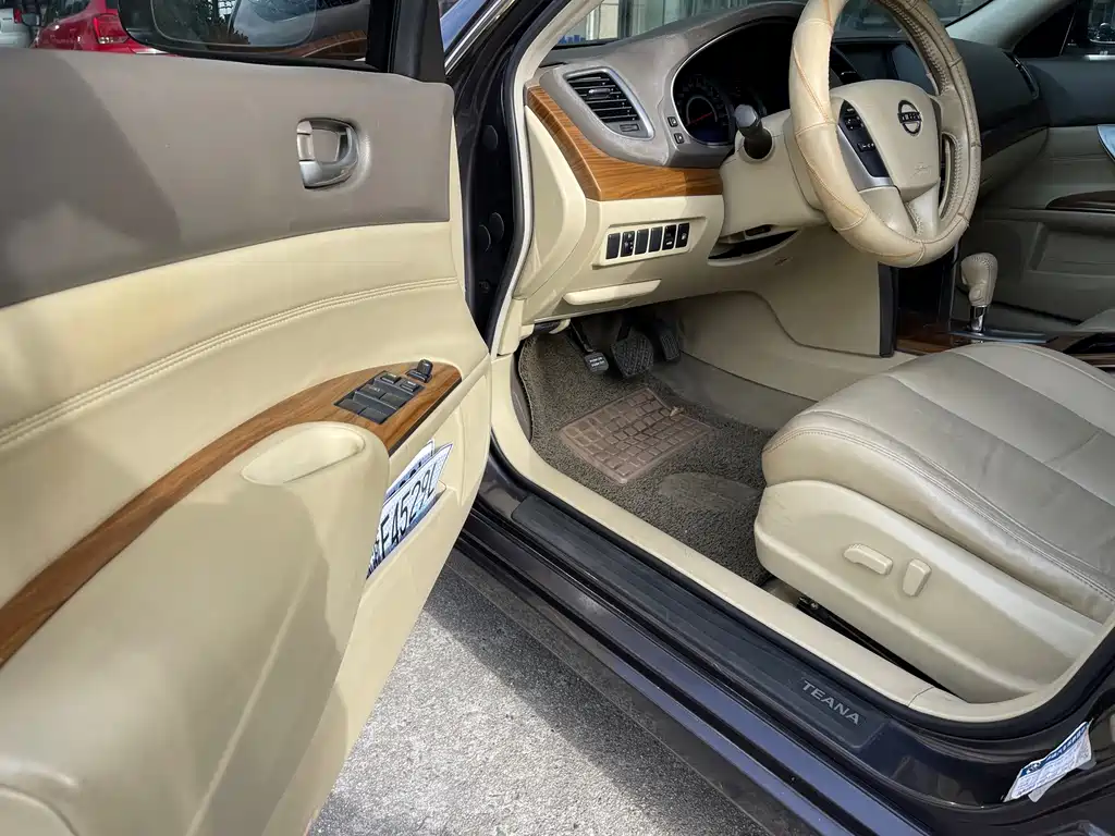 Nissan Teana — миниатюра 16