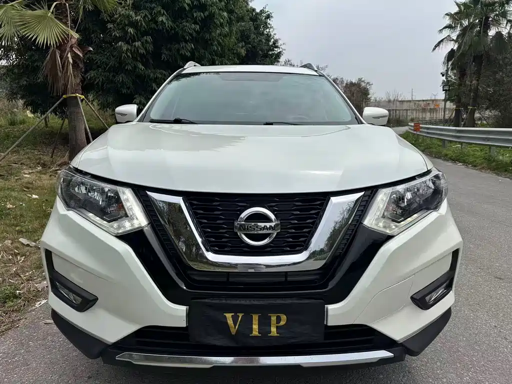 NISSAN QIJUN
