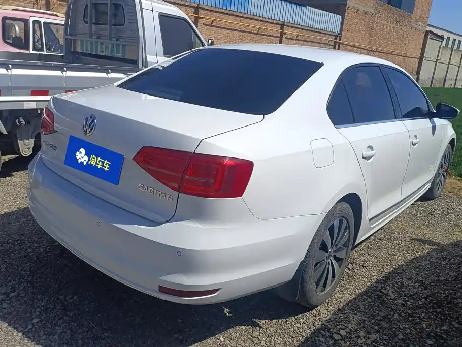 Volkswagen Sagitar — миниатюра 3
