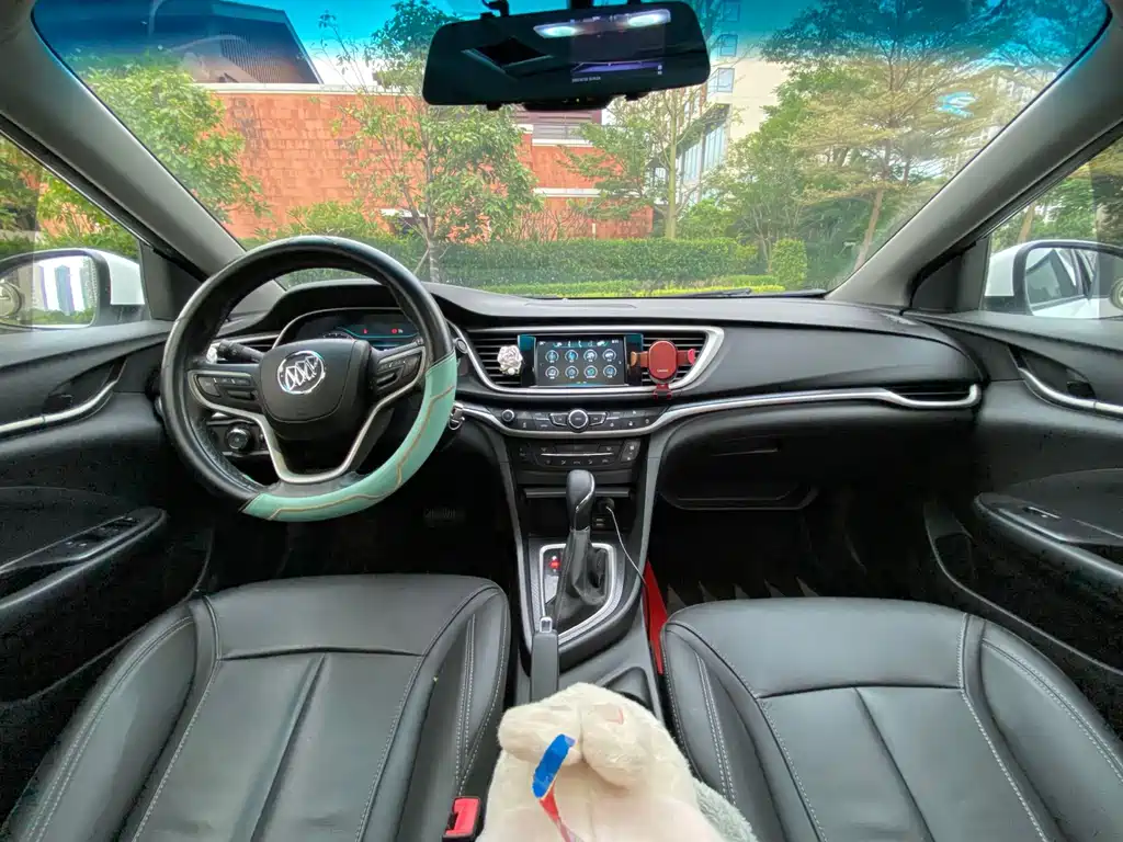 Buick Excelle — миниатюра 7