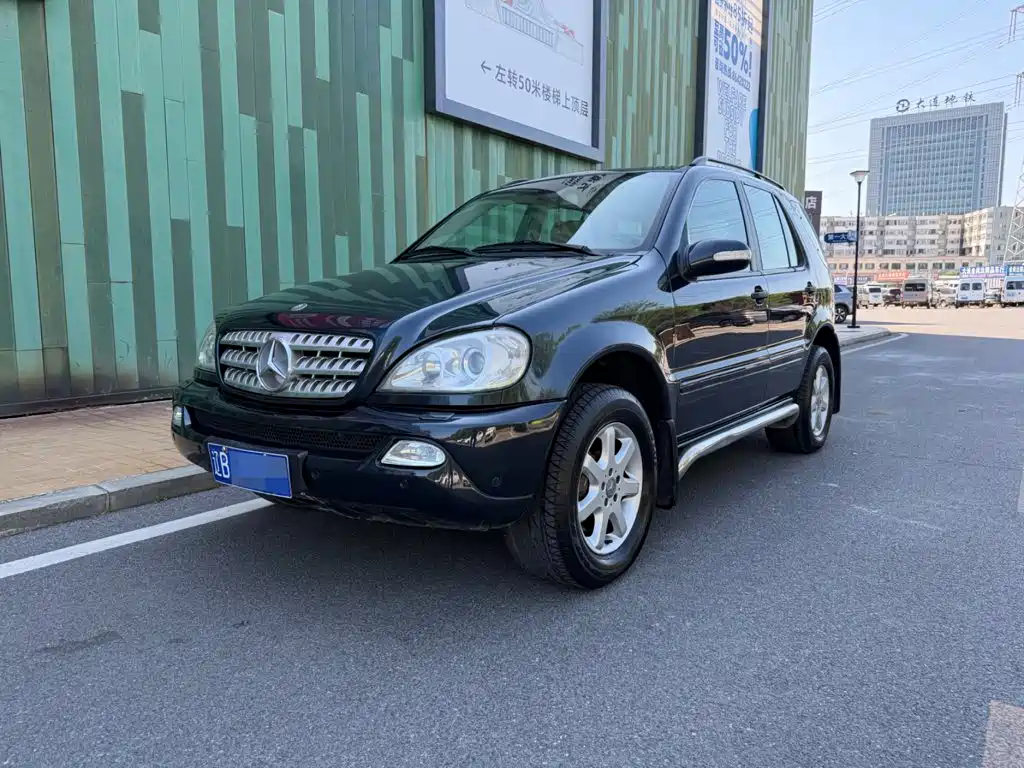 Mercedes-Benz M-Class