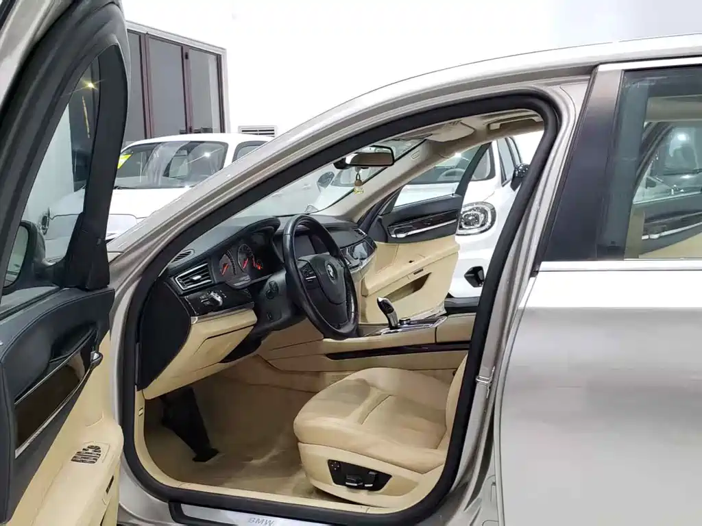 BMW 7 Series 7 2009 740Li Lead