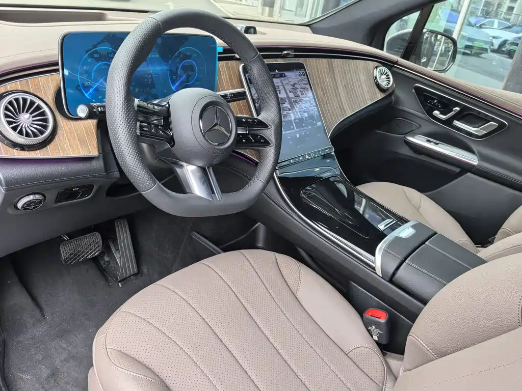 Mercedes-Benz EQE SUV 2024 500 4MATIC Luxury