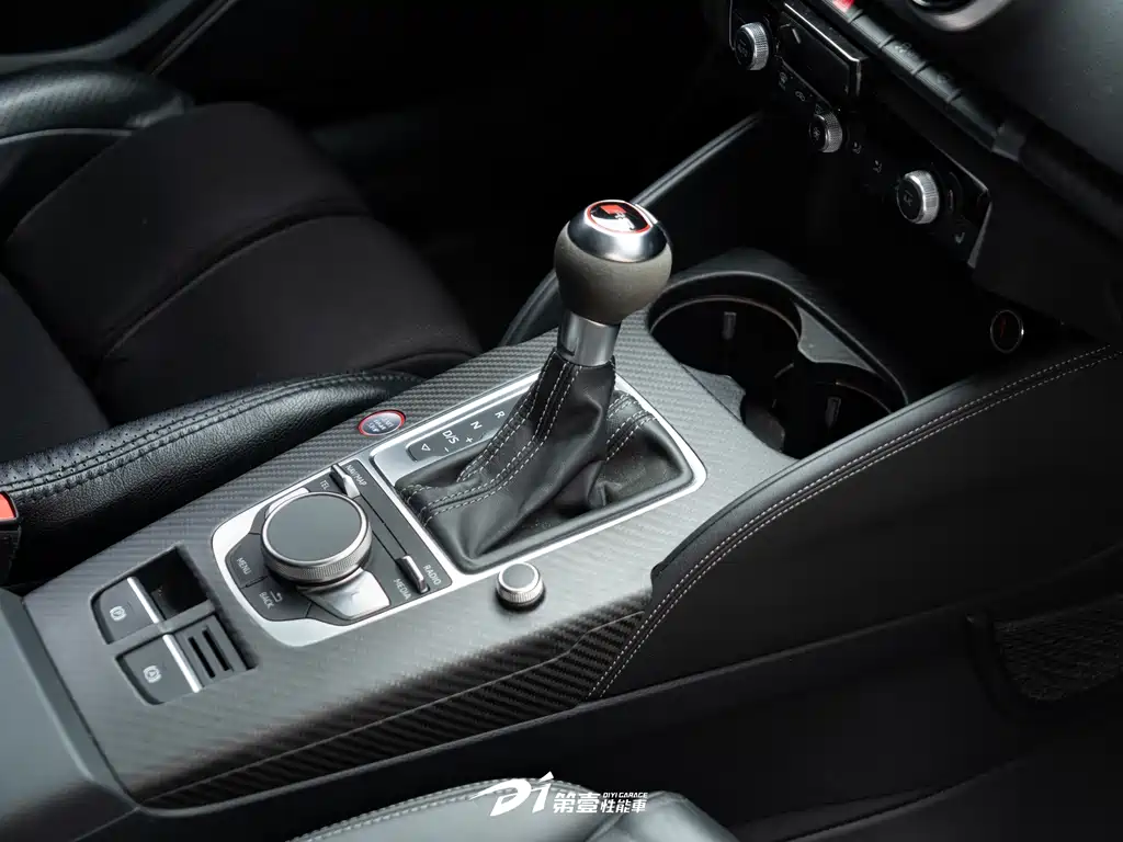 Audi RS 3 — миниатюра 13