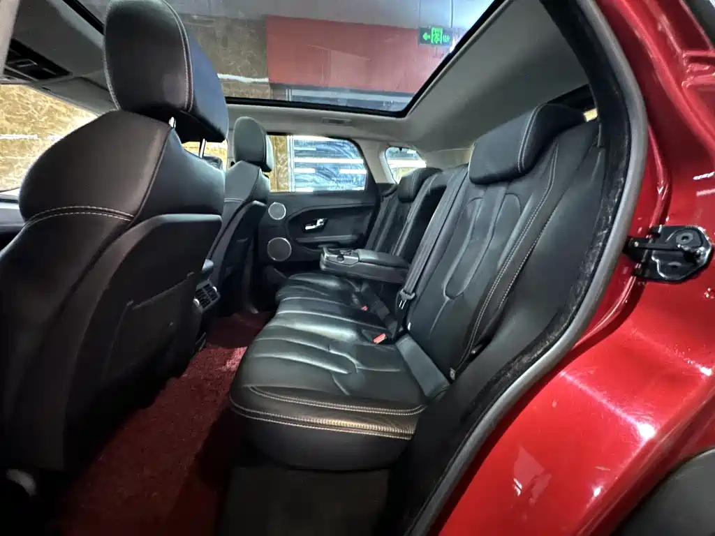 Land Rover Evoque (Import) — миниатюра 20