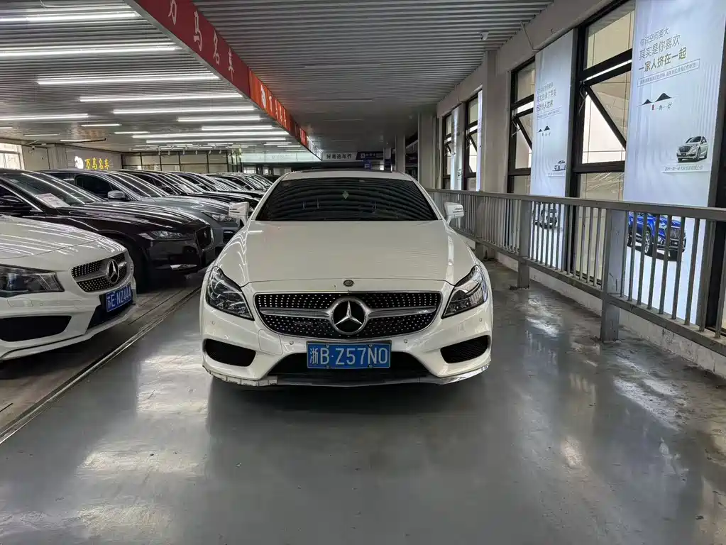Mercedes-Benz CLS — миниатюра 2