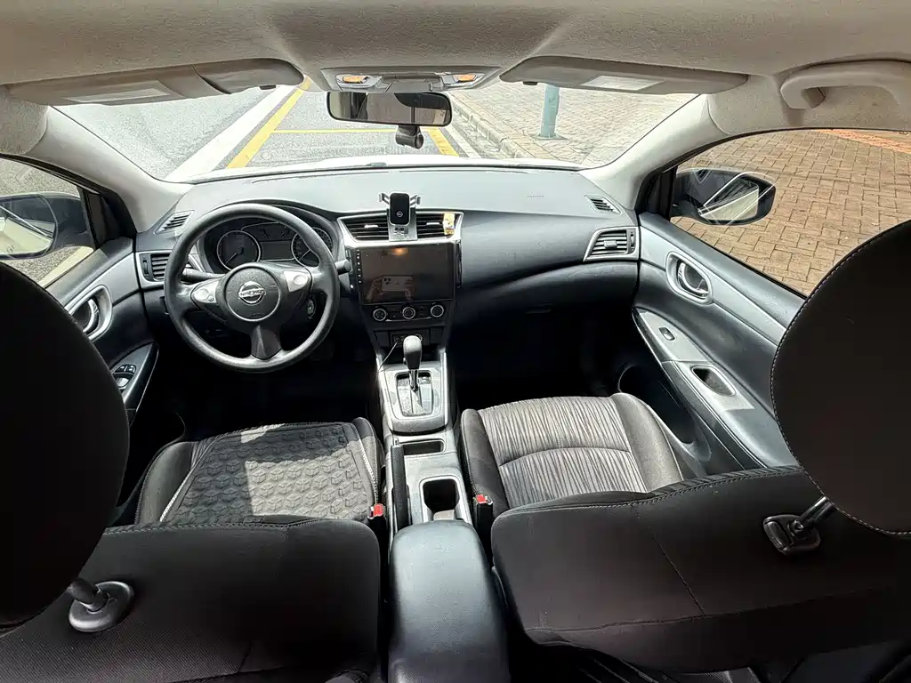 Nissan Sylphy 2022 1.6XE CVT Comfort