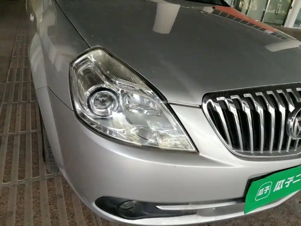 Buick Excelle — миниатюра 8