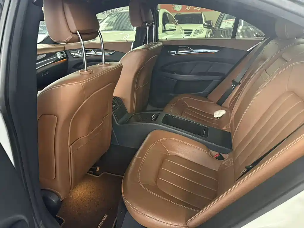 Mercedes-Benz CLS — миниатюра 11