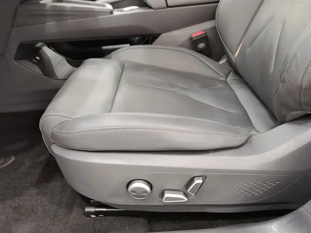 Changan Deepal DARK BLUE SL03