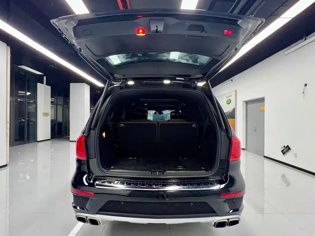 Mercedes-Benz GL-Class AMG — миниатюра 22