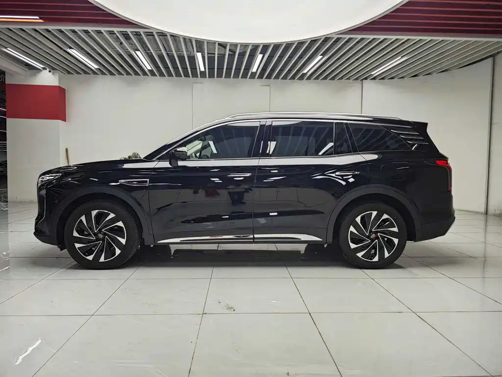 Hongqi HS7 PHEV 2024 2.0T PHEV 6 мест