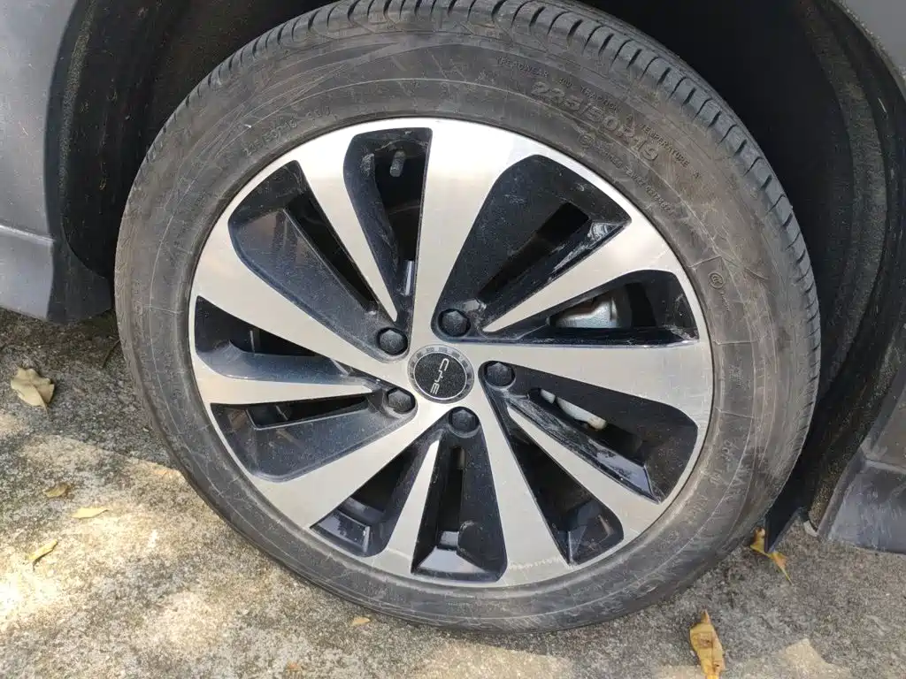 BYD PLUS New Energy — миниатюра 8