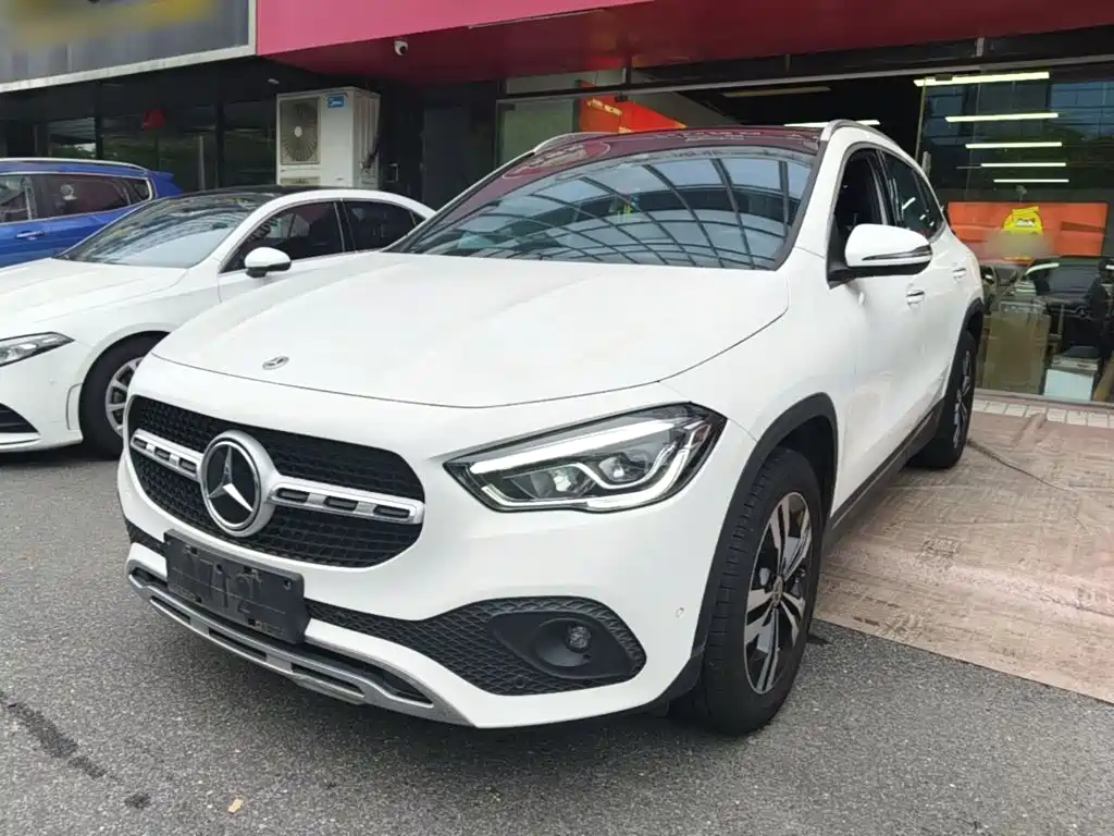Mercedes-Benz GLA — миниатюра 2