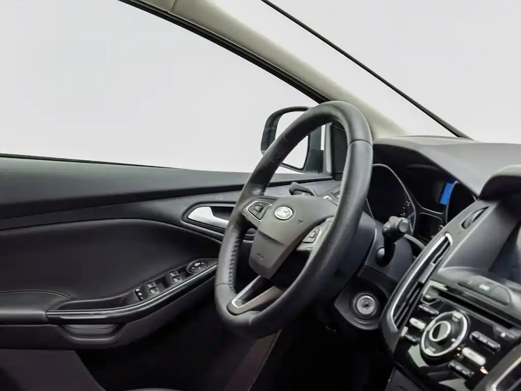 Ford Focus — миниатюра 22