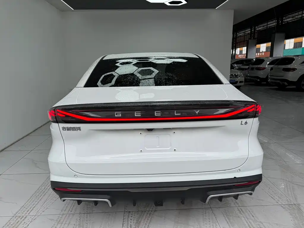 GEELY GALAXY GALAXY L6