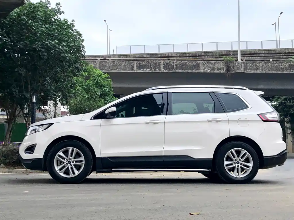 Ford Edge 2018 EcoBoost 245 5 мест