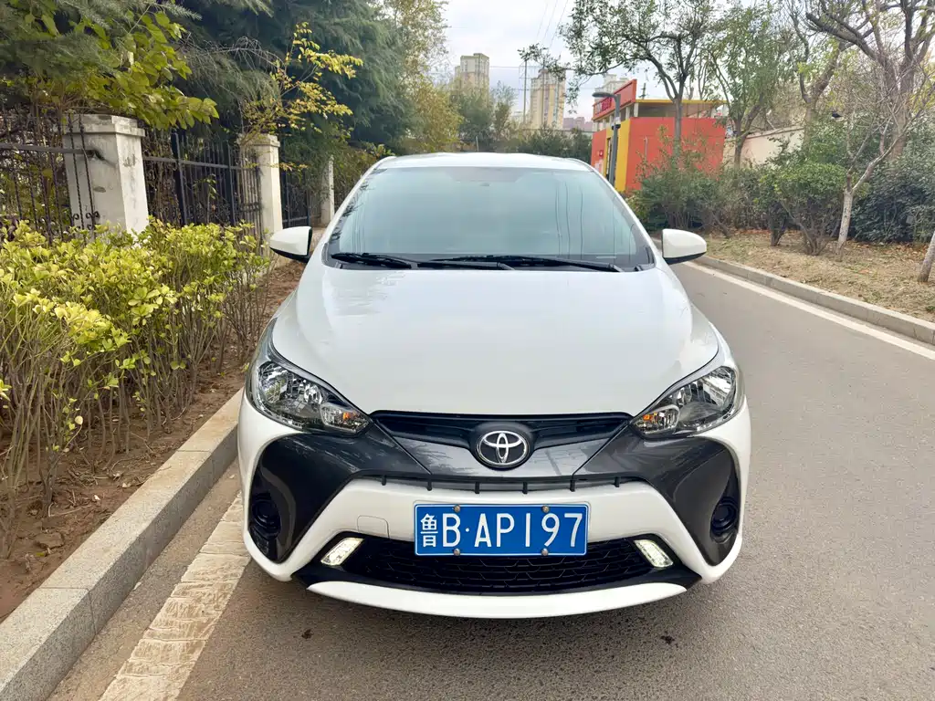TOYOTA YARIS L ZHIXUAN