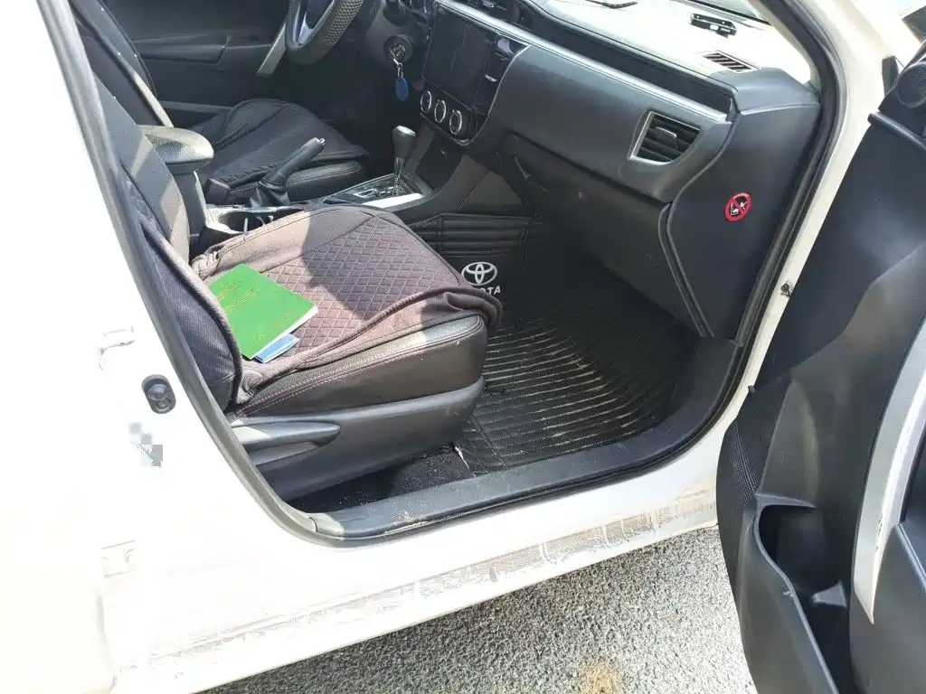Toyota Corolla — миниатюра 19