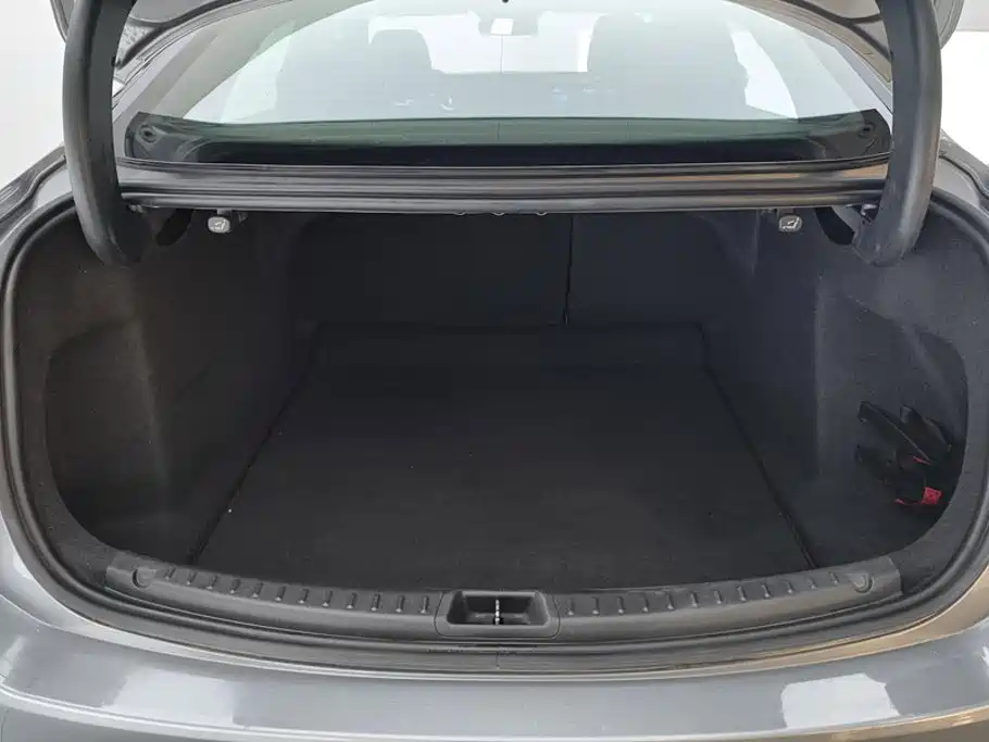 Ford Mondeo — миниатюра 4