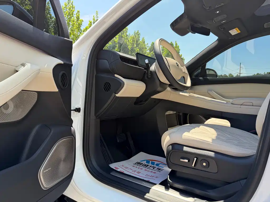 NIO EC6 2025 75kWh