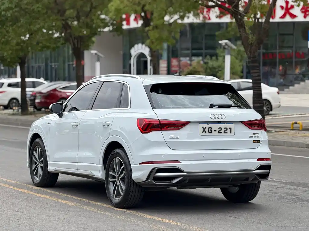 Audi Q3 — миниатюра 6